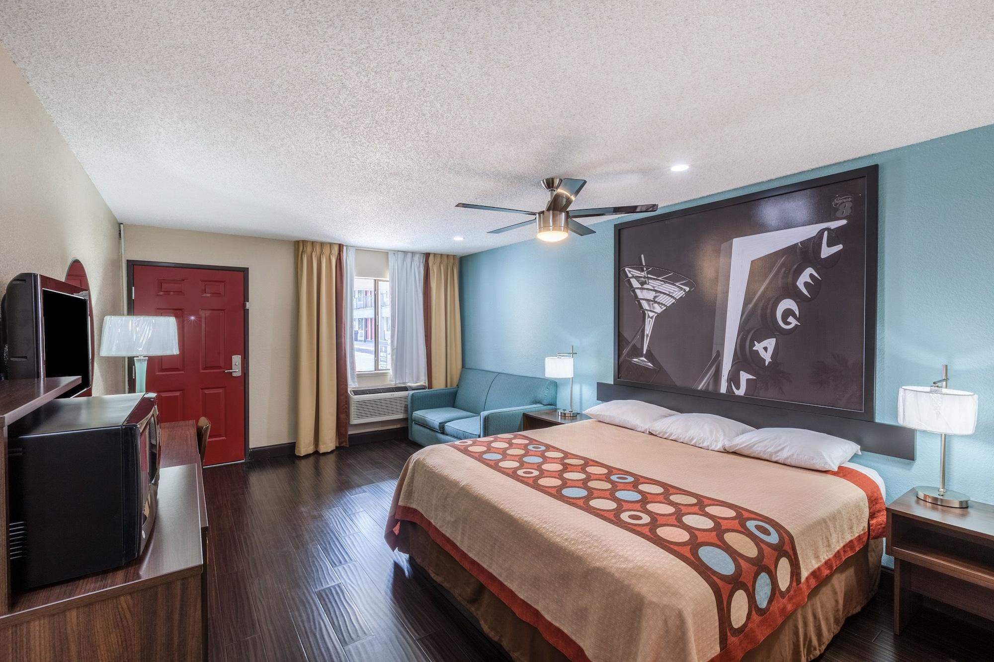 Super 8 By Wyndham Austin University/Downtown Area Zewnętrze zdjęcie